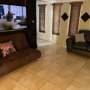 Genesis Apartment Palm Beach